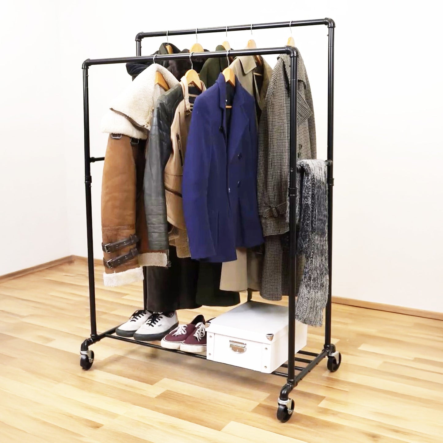 Clothes Rack, Heavy Duty Clothes Rail, Holds up to 110 Kg, on Wheels with 2 Rods and Shelf, Black, Tatkraft Pantera, 9