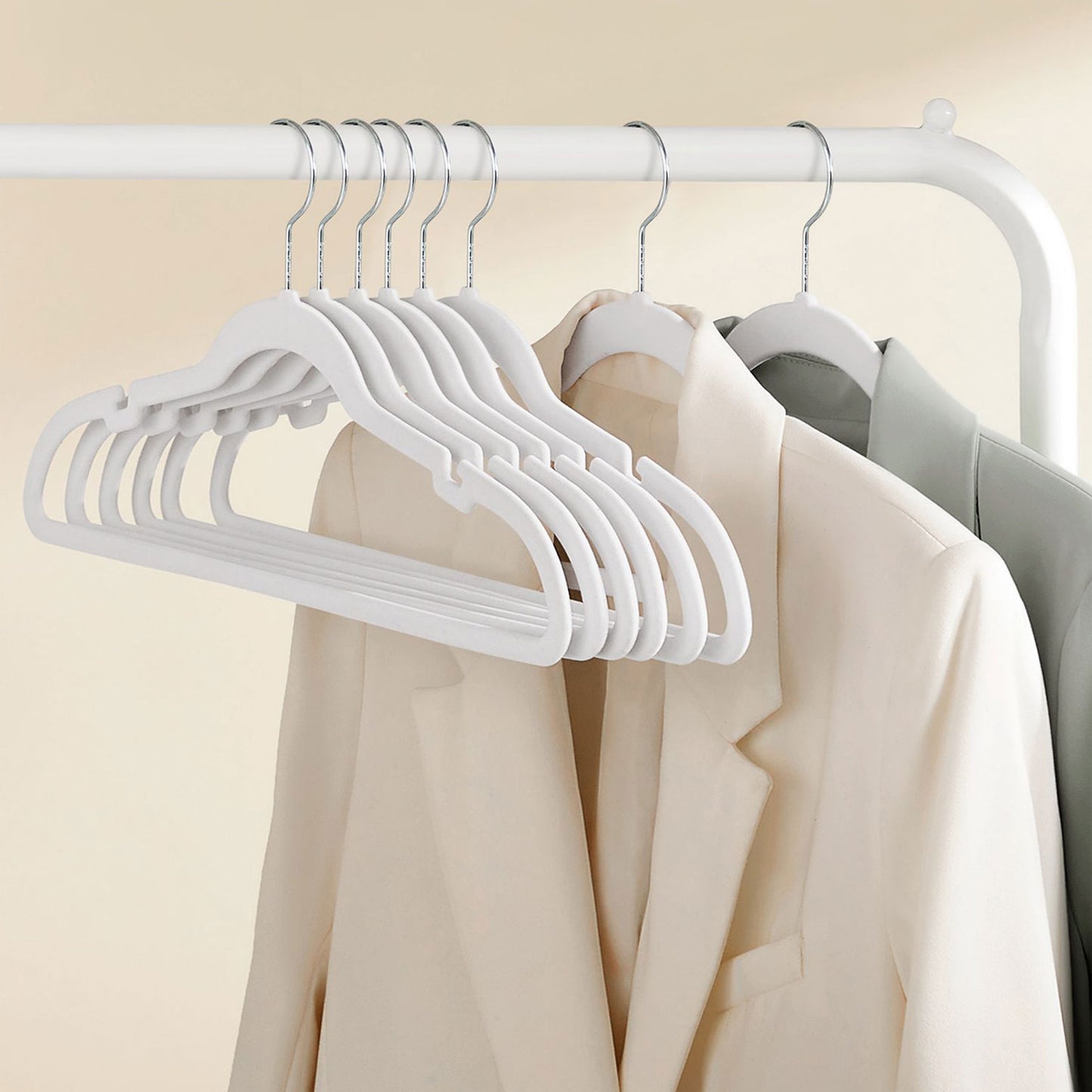 Clothes Hanger, Velvet Hanger, Coat Hanger, Pack 50 Coat Hangers for Clothes, Non-Slip, 43 cm Long, White, SONGMICS, 1